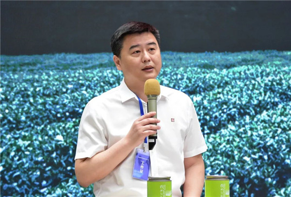 新理念、新時(shí)尚、新方式、新感受——德宇集團(tuán)舉行2022得雨活茶新品發(fā)布推廣會(huì)